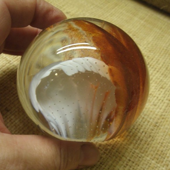 Art Glass Sphere Paper Weight - Picture 15 of 16